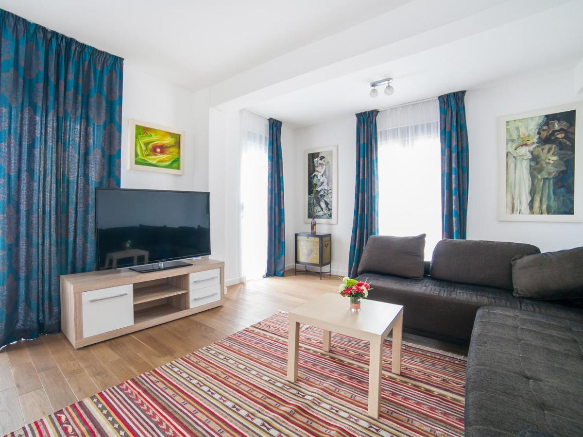 Apartments My Przno Светі-Стефан Екстер'єр фото