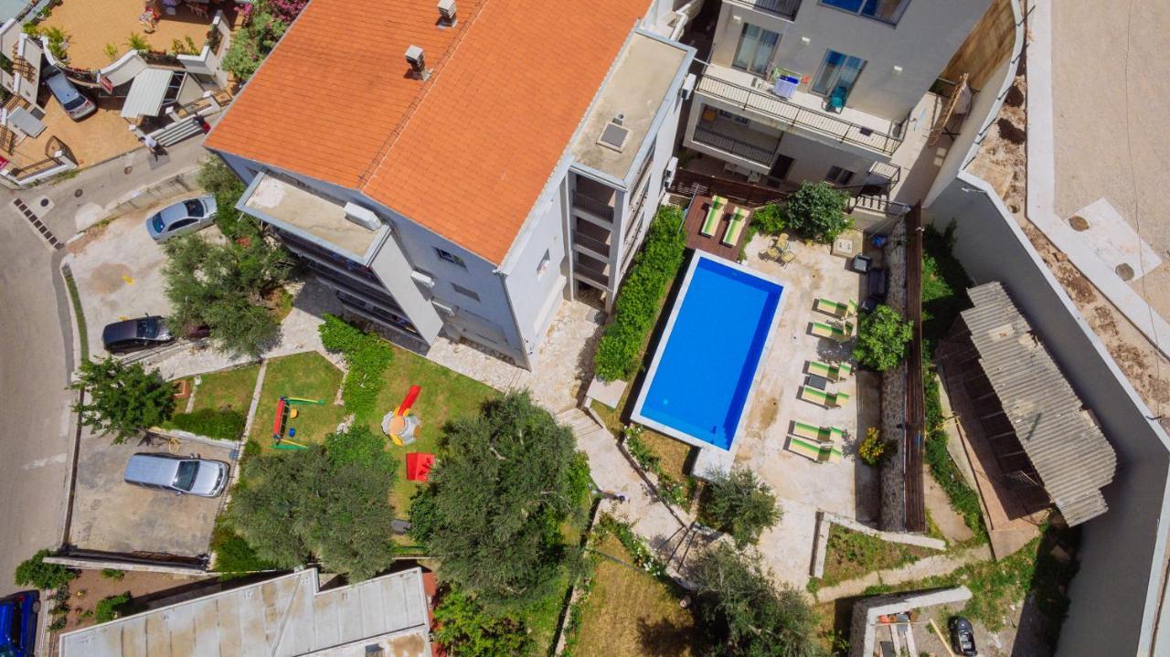 Apartments My Przno Светі-Стефан Екстер'єр фото