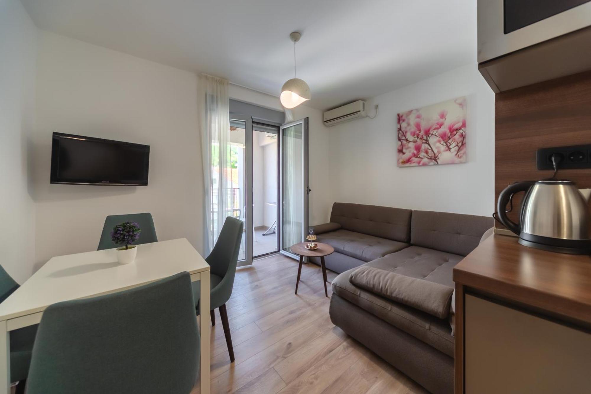 Apartments My Przno Светі-Стефан Номер фото